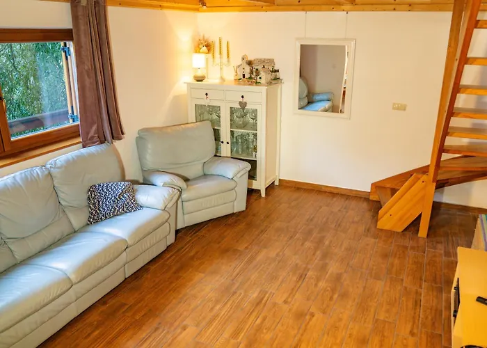 Casa de Férias Emaj With Sauna Krška Vas